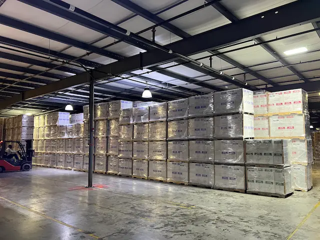 Interior of an FDA-compliant pharmaceutical warehousing facility in Charlotte, North Carolina, demonstrating 3pl warehouse cleanliness and warehouse distribution standards.